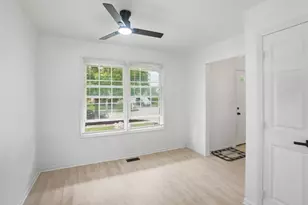 321 Amber Light Cir, Delaware, OH 43015 - Photo 4