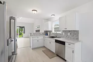 321 Amber Light Cir, Delaware, OH 43015 - Photo 10
