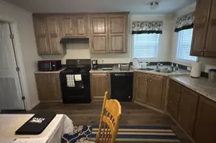 239 Rosie Ave SW, Pataskala, OH 43062 - Photo 2