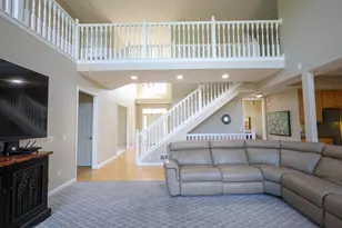 7704 Gateway Ln, Powell, OH 43065 - Photo 20
