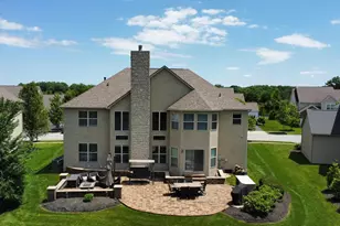 7704 Gateway Ln, Powell, OH 43065 - Photo 6