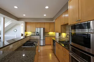 7704 Gateway Ln, Powell, OH 43065 - Photo 14
