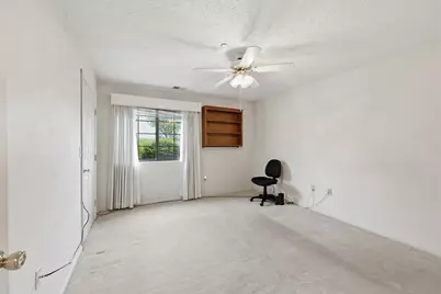 6729 Meadow Creek Drive Drive #102, Columbus, OH 43235 - Photo 8