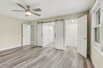 922 Chatham Lane #B, Columbus, OH 43221 - Photo 12