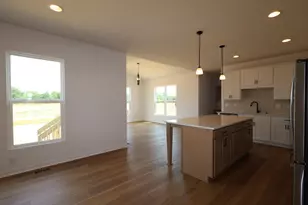 270 Warbler Cir, Galena, OH 43021 - Photo 8