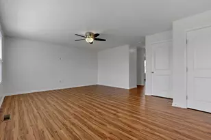 346 Glen Crossing Dr, Etna, OH 43062 - Photo 14