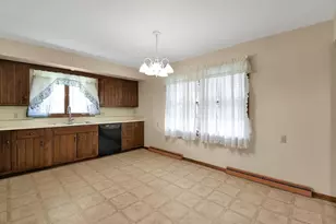 1145 Lynne Ave, Bucyrus, OH 44820 - Photo 6