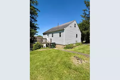 124 E King Street, Zanesville, OH 43701 - Photo 2