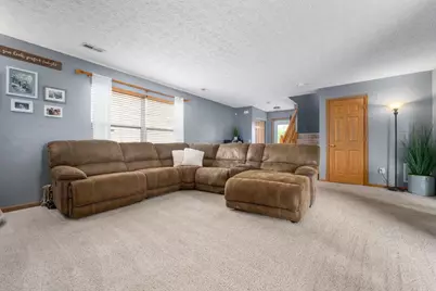 5763 Stonepath Drive, Hilliard, OH 43026 - Photo 2