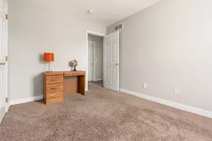 6176 Pollard Pl Dr, Hilliard, OH 43026 - Photo 22