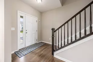 4916 Black Sycamore Dr, Columbus, OH 43231 - Photo 10