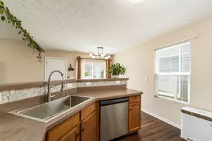 5668 Caledonia Dr, Westerville, OH 43081 - Photo 14