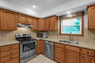 7693 Godfrey Cir, Reynoldsburg, OH 43068 - Photo 14