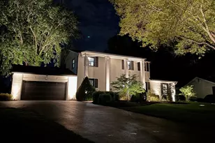 908 Colony Way, Columbus, OH 43235 - Photo 2