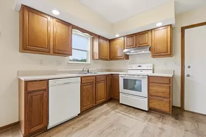329 Wooster Road, Mount Vernon, OH 43050 - Photo 8