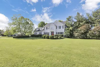 104 Grand Pointe Drive, Hebron, OH 43025 - Photo 6