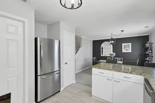 27 W Lincoln St, Columbus, OH 43215 - Photo 18