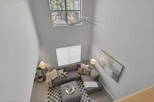27 W Lincoln St, Columbus, OH 43215 - Photo 22