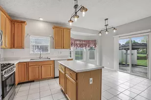 676 Theron Ct, Pickerington, OH 43147 - Photo 16