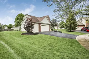 676 Theron Ct, Pickerington, OH 43147 - Photo 1