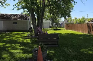 2339 Lenore Ave, Columbus, OH 43204 - Photo 12