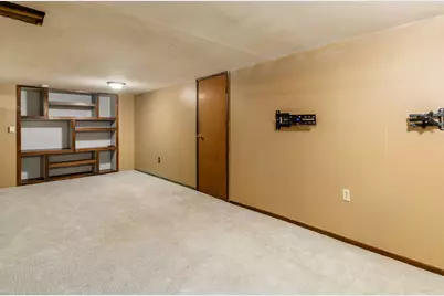 3851 Wade Road, Columbus, OH 43232 - Photo 18