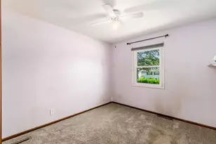 3851 Wade Rd, Columbus, OH 43232 - Photo 16