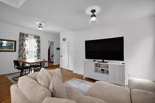 444 W Broadway, Granville, OH 43023 - Photo 8