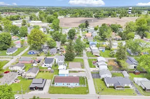 139 Myers Ave, Buckeye Lake, OH 43008 - Photo 2