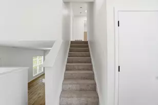 3352 Omega Dr, Columbus, OH 43231 - Photo 18
