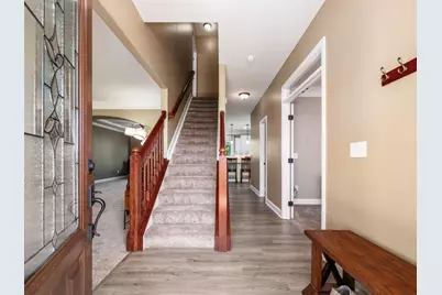6074 Baumeister Drive, Hilliard, OH 43026 - Photo 2