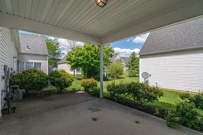 8626 Lazelle Commons Drive, Lewis Center, OH 43035 - Photo 30