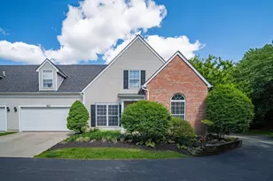 8626 Lazelle Commons Dr, Lewis Center, OH 43035 - Photo 1