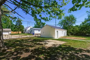 392 E Jeffrey Pl, Columbus, OH 43214 - Photo 34