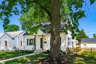 392 E Jeffrey Pl, Columbus, OH 43214 - Photo 1