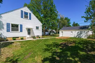 392 E Jeffrey Pl, Columbus, OH 43214 - Photo 32