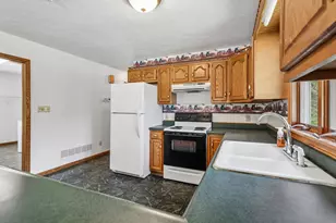 99 N 20th St, Coshocton, OH 43812 - Photo 10