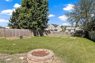 2278 Breeze Hill Drive, Grove City, OH 43123 - Photo 24