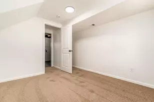 3180 Fairwood Ave, Columbus, OH 43207 - Photo 36
