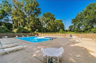 1561 Jennifer Ct, Columbus, OH 43232 - Photo 22