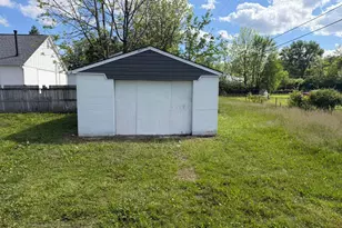 851 Clarendon Ave, Columbus, OH 43223 - Photo 8