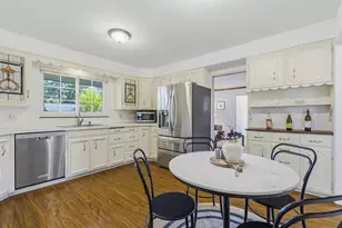 2074 Nayland Rd, Upper Arlington, OH 43220 - Photo 16