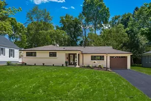 235 W Southington Ave, Columbus, OH 43085 - Photo 2