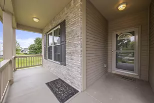 498 Yale Cir, Pickerington, OH 43147 - Photo 4