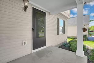 2206 Rolling St, Grove City, OH 43123 - Photo 2