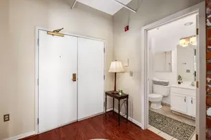 432 E Rich St, Columbus, OH 43215 - Photo 6