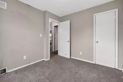 679 Savannah Drive, Columbus, OH 43228 - Photo 10
