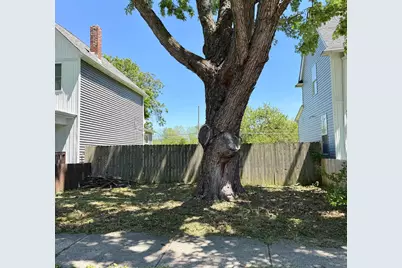 250 W Park Avenue, Columbus, OH 43223 - Photo 1