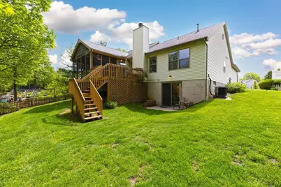 7686 Pinehill Road, Lewis Center, OH 43035 - Photo 6