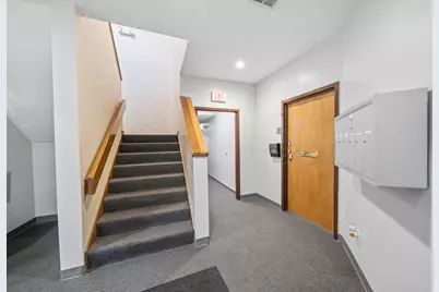 3250 W Henderson Road #103, Columbus, OH 43220 - Photo 6